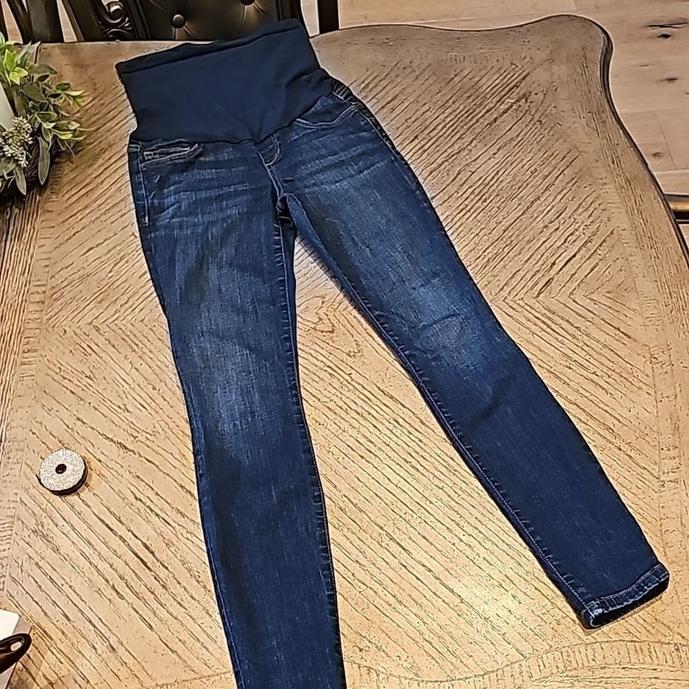 Maternity Joe's mid rise skinny jeans size 25